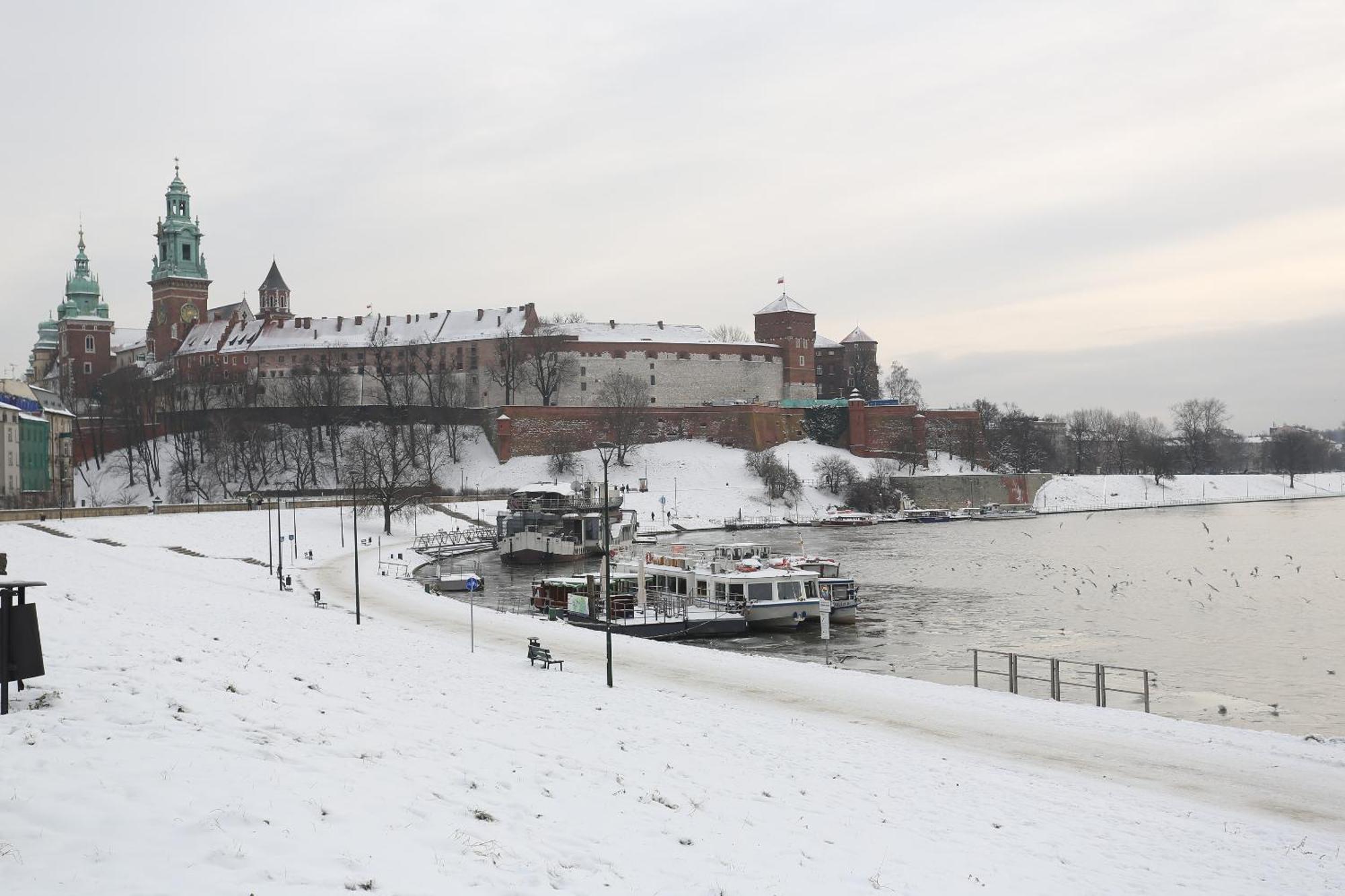 Cheerful Air Conditioned Apartment With Mezzanine And Parking - Old Town Cracovie Extérieur photo