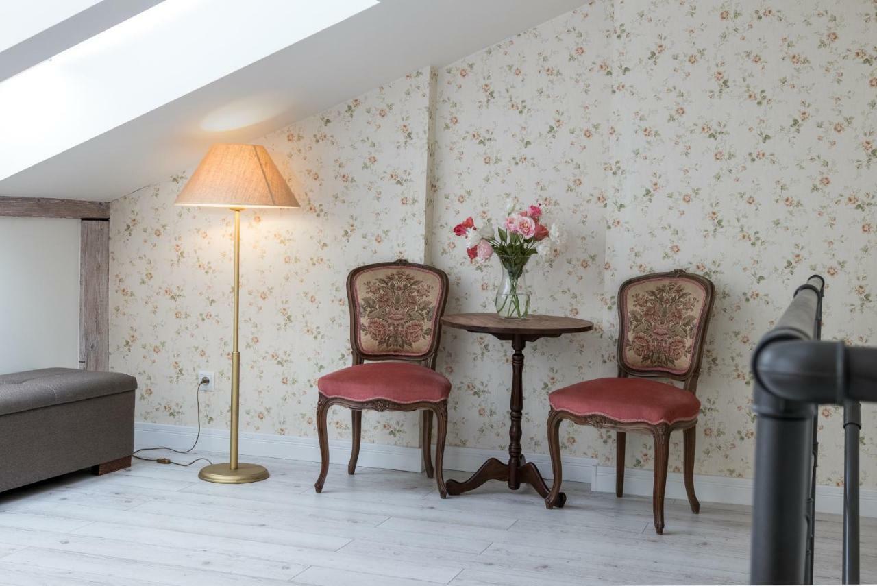 Cheerful Air Conditioned Apartment With Mezzanine And Parking - Old Town Cracovie Extérieur photo