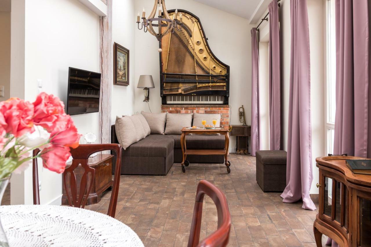 Cheerful Air Conditioned Apartment With Mezzanine And Parking - Old Town Cracovie Extérieur photo