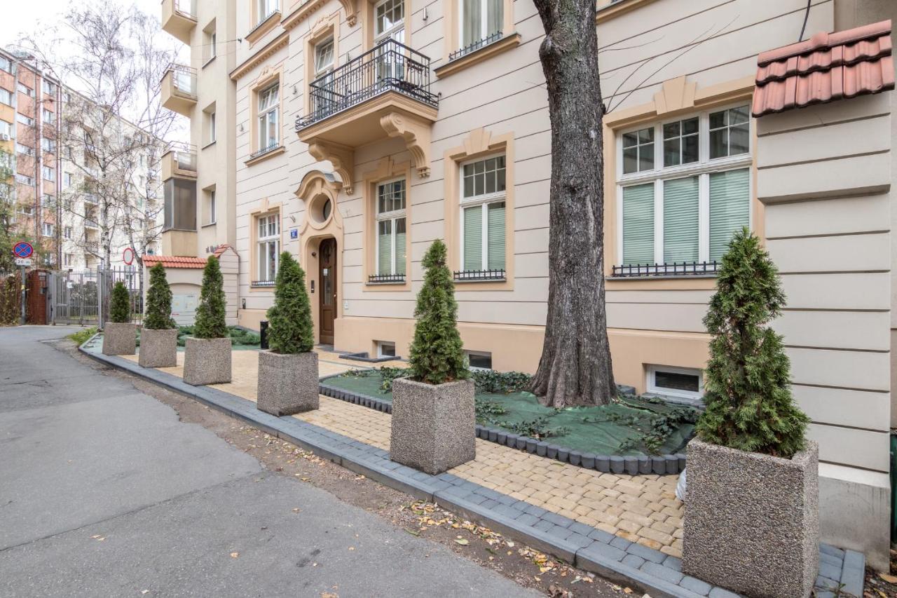 Cheerful Air Conditioned Apartment With Mezzanine And Parking - Old Town Cracovie Extérieur photo
